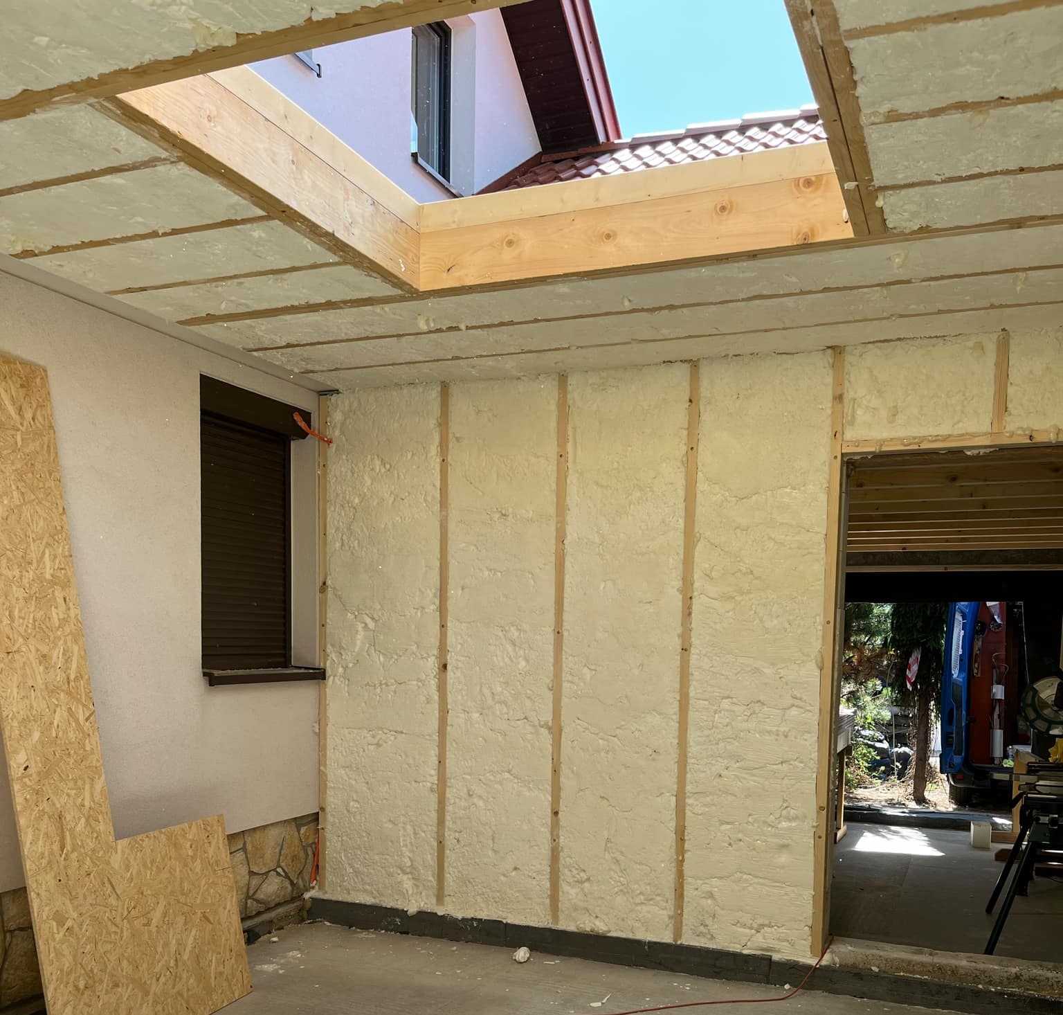 ocieplanie pianą pur